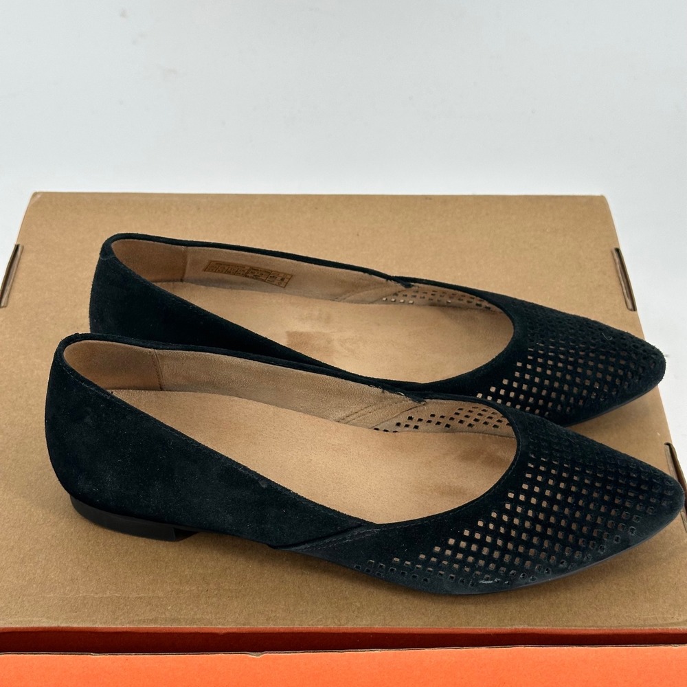 Vionic Posey Black Pointed Perforated Suede Cutout Flats Casual Chic 7.5 - Picture 2 of 8
